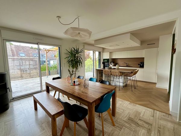 Maison idéale pour les familles avec enfants, dans un environnement calme et pratique