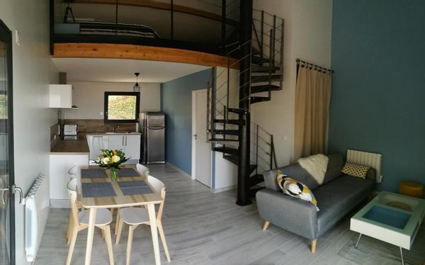 Gîte entièrement équipé avec vue sur le Puy de dôme et la chaîne des Puys