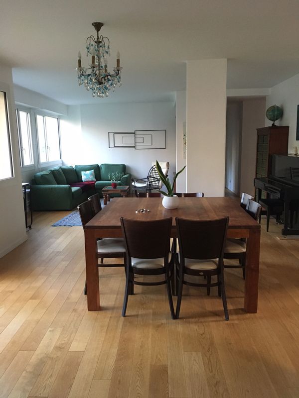 Grand appartement pour 8 personnes, parfait pour visiter Paris !