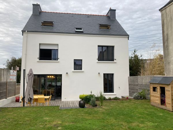 Jolie maison de ville avec jardin aménagé et clos - 3 chambres