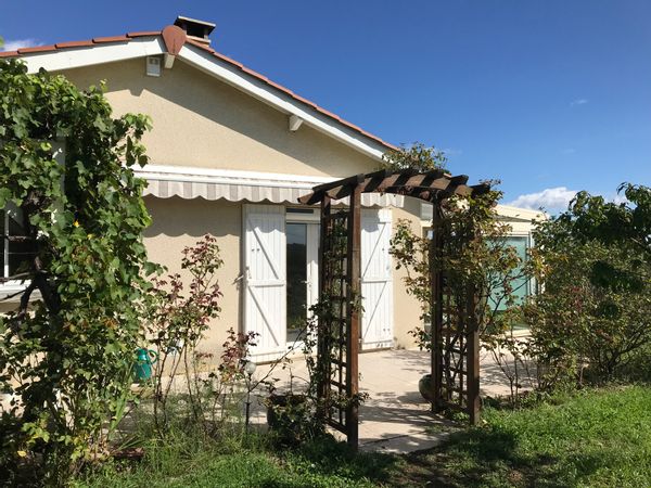 Maison familiale 4 chambres dans les coteaux du lyonnais