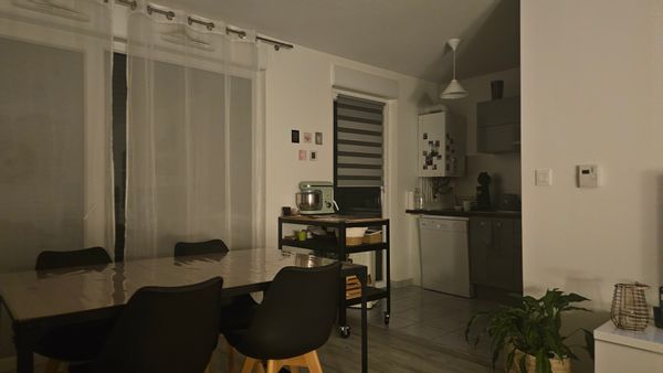 Chambre privée, idéalement située dans une charmante copropriété entourée de verdure proche de Nancy