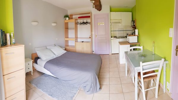 Studio indépendant au sein d'une longère bretonne au calme, entre Rennes et St Malo