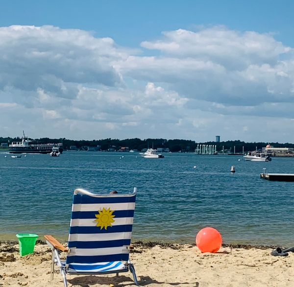 Walk to the Beach, lovely area of Cape Cod, Great location for day trips under 1 hour to Boston