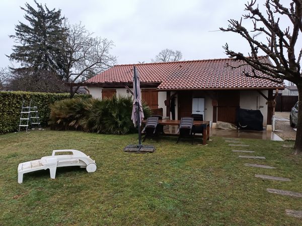 Bonjour, venez vous ressourcer dans ce petit coin de paradis d'un calme exceptionnel.
