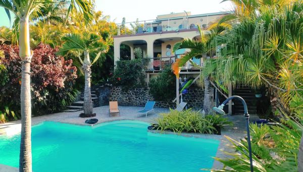 La maison de Didi et Alexandra, 4 chambres, 2 terrasses dont une avec très belle vue mer
