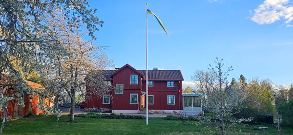 Maison de campagne familiale près d’Uppsala, nature & accès facile à Stockholm