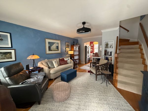 Washington DC 2 bedroom townhouse, paradise for walkers and bikers
