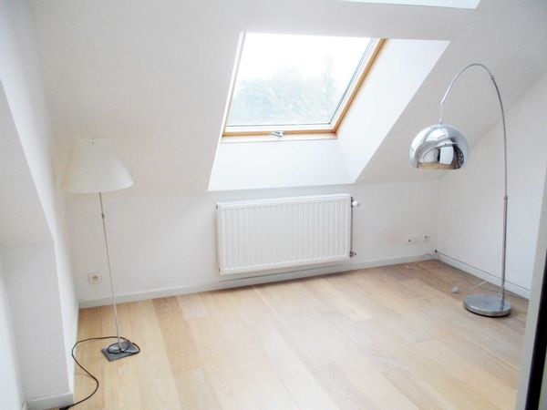 MAISON D'ARTISTE : Studio dans une maison uni-familial, cocoon très calme et charmant !