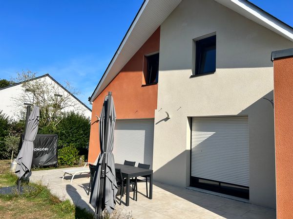 Maison moderne entre ville et campagne, 15mn de Nantes, 1h de la Baule et la côte sauvage