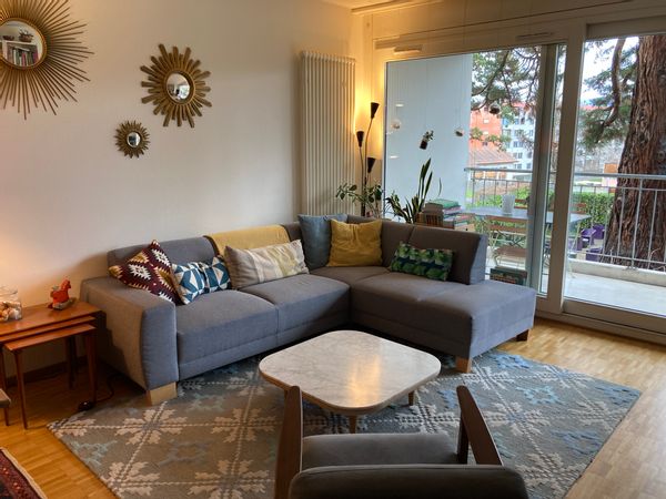 Appartement spacieux et calme de 2 chambres et 2 salles de bain à Genève