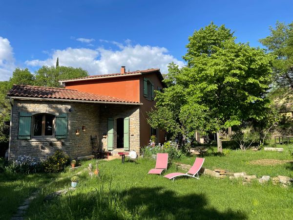 La maison de Guy & Sarah à Lodève proche de Montpellier au sud de la France.