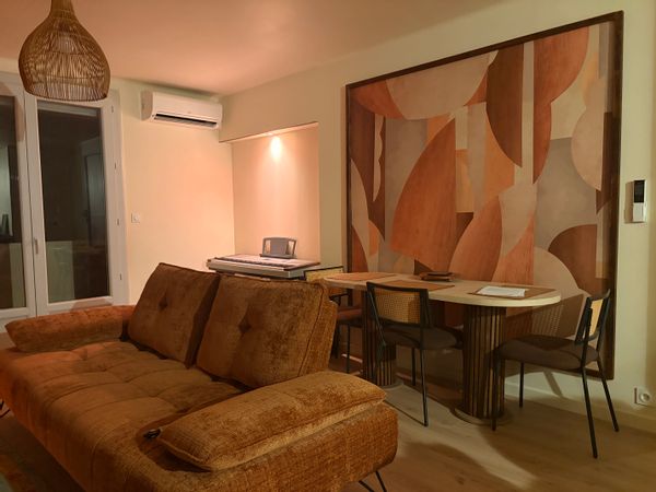 Cocon rénové 70 m², 2 chambres, balcon, proche centre