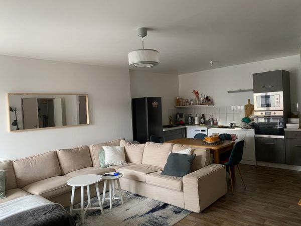 Appartement 1 chambre, situé à 20 minutes à pied du centre-ville de Clermont-Ferrand.