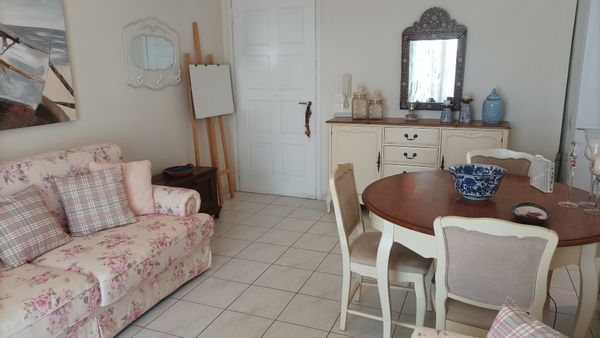 La maison de CHARALAMPOS Appartement 1 chambre avec sejour , balcon, 50m de la plage