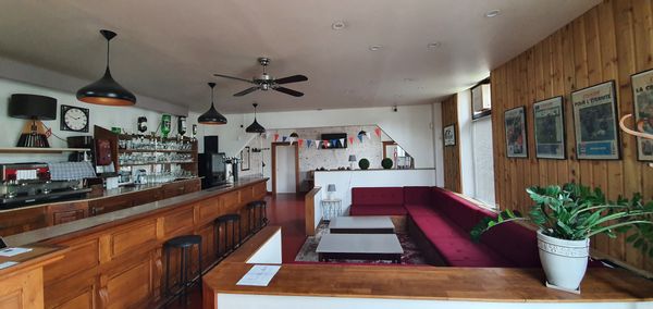 Grand Gîte de groupe - Ancien hôtel-restaurant (15 couchages) dans le Perche à 1h30 de Paris