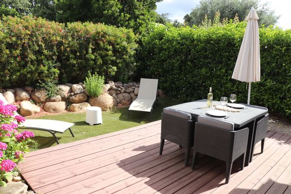 Évasion au calme : appartement lumineux avec terrasse, à 2 km de la plage