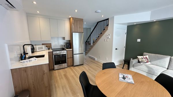 Loft situé en bordure du Vieux Village de Mont-Tremblant.