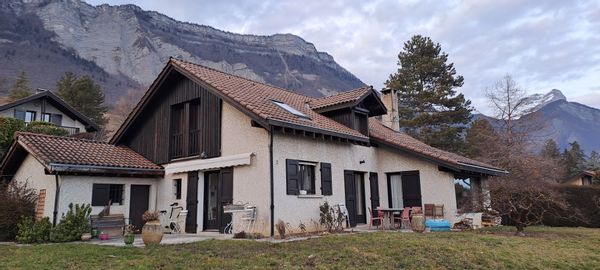 Maison 4 chambres dans la vallée, vue sur Belledonne