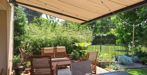 Maison calme et confortable dans le Cotentin, beau jardin et plages à 20 minutes