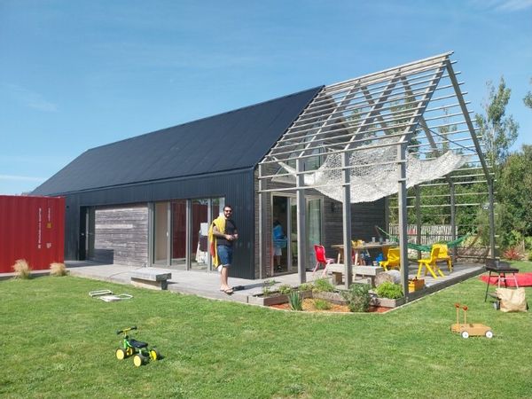 La maison de Nico, Delphine