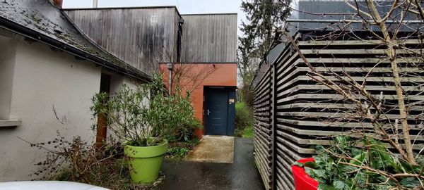 Maison du regard des fontaines