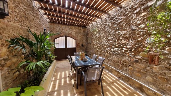 Charmante maison de ville en pays catalan - 25 min de la mer, 30 min de la frontière espagnole