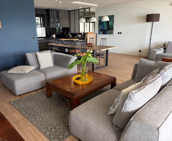 Appartement 2 chambres vue sur une marina de Nouméa