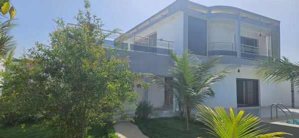 villa Djiby