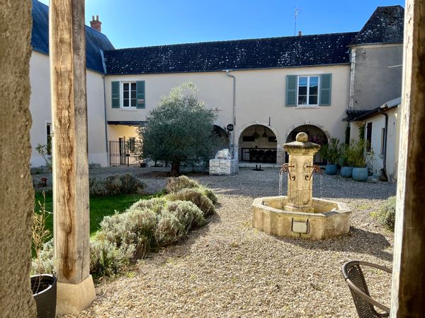 Maison de (grande) famille, entre Loire et Bourgogne