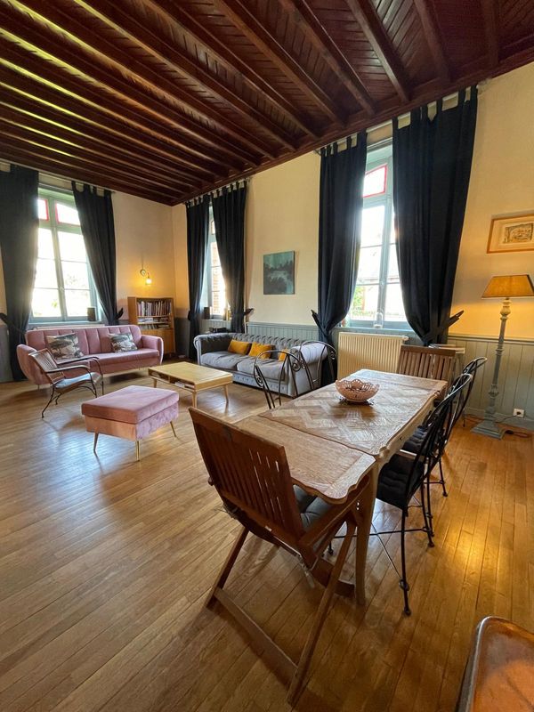 "Très bel appartement 3 chambres, avec joli jardin, en plein Etretat à 300m de la plage"