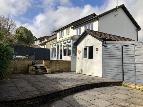 Maison calme pour 4 personnes + chambre bébé en bord de mer dans le Devon