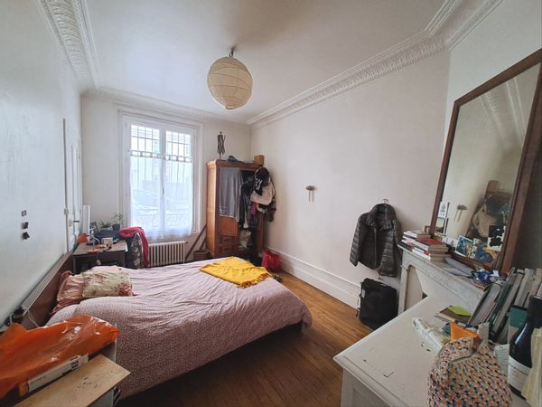 Une chambre à Paris intra-muros