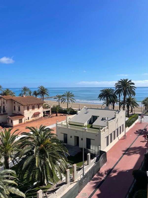 Superbe appartement au bord de la mer