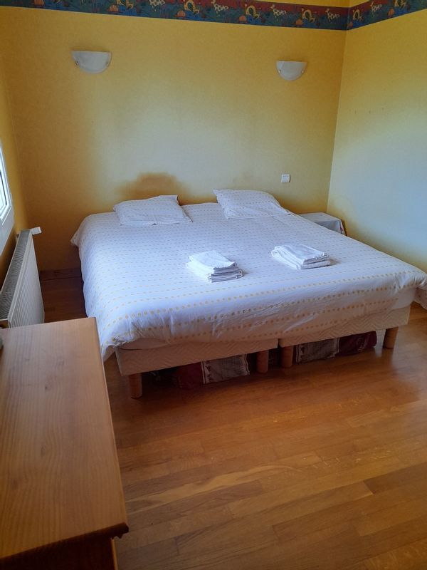 Les 2 chambres privées de Chantal , une halte sur la route de vos vacances