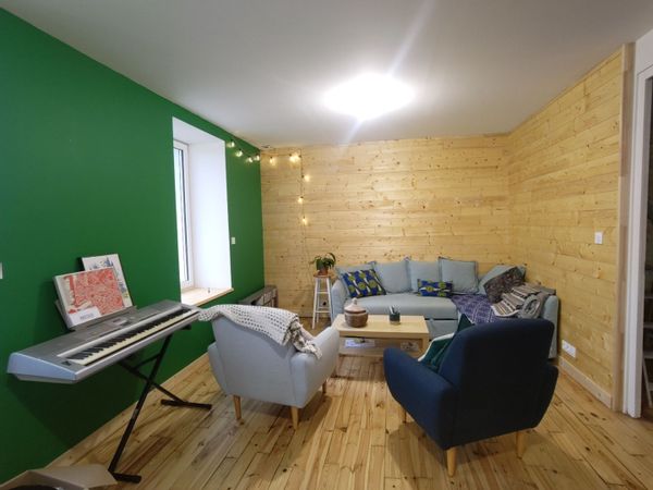 Maison de ville avec jardin dans quartier calme, proche centre