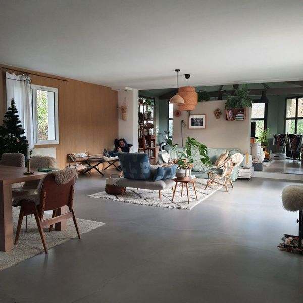Maison de vacances spacieuse et familiale, avec piscine a 15 min de Bordeaux