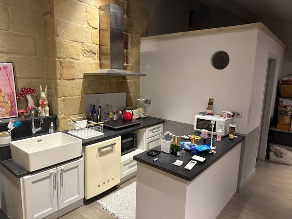 Appartement refait à neuf dans une maison de village datant du 16eme siècle