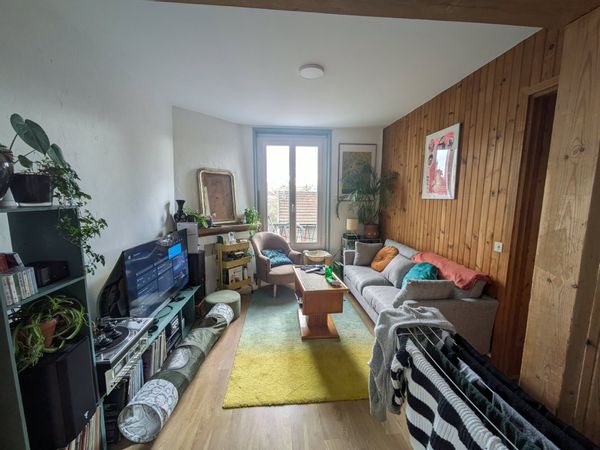 Nice 2 bedrooms in a small building in Noisy le Sec - very close to transportation