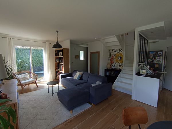 La maison de AURELIE est chaleureuse