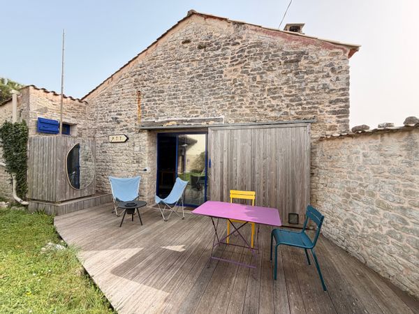 Maison de vacances située dans un petit village au calme entre mer et campagne sur l'Ile D'Oléron