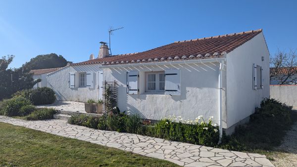Maison barbâtrine chaleureuse et accueillante de 3 chambres proche de la mer et du bourg