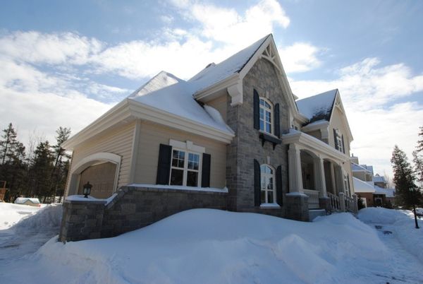 Maison au cœur des basses Laurentides