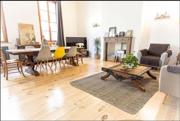 Maison de charme dans l'Esprit Médiéval avec confort moderne située au pied du château de Foix
