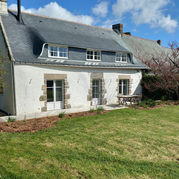Maison ancienne au calme et à 2 pas de la mer