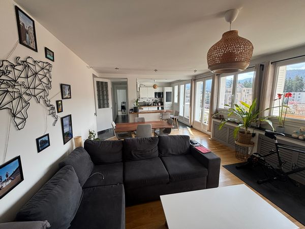 Appartement lumineux avec balcon – Clermont centre (15 min à pied) et volcans (15 min en voiture)