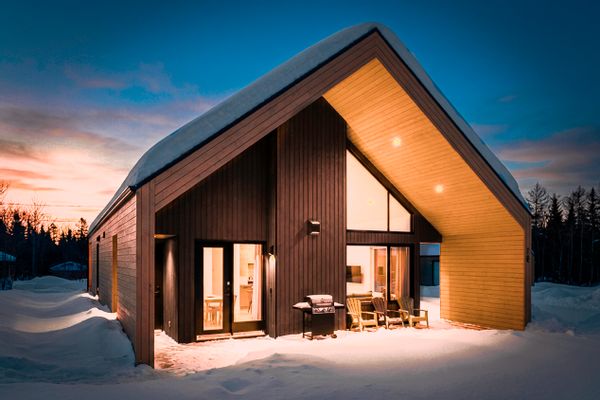 Escapade nature : chalet spacieux près du Mont-Sainte-Anne