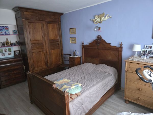Logis bleu l