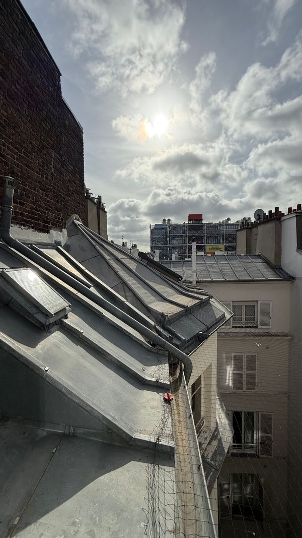 Quiet Artist’s Studio in Le Marais
