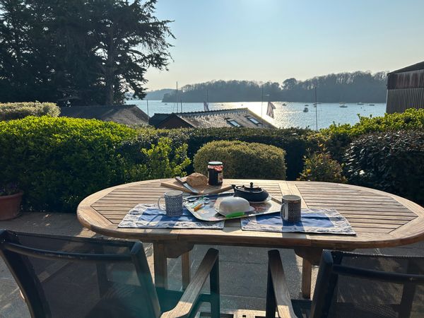 Grande et jolie maison avec pleine vue Rance et jardin clos